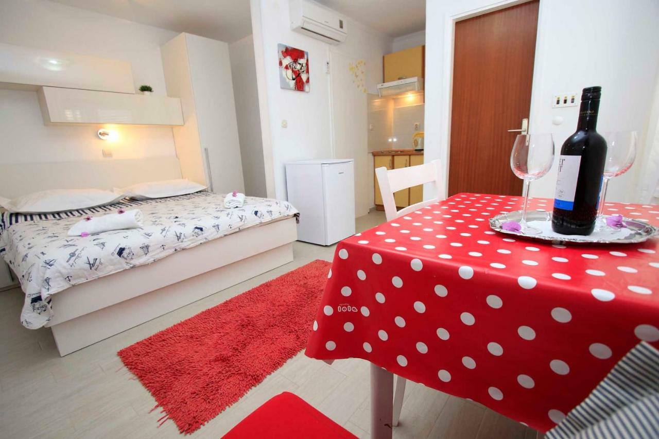 Apartmani Ivona & Ivo Makarska Extérieur photo