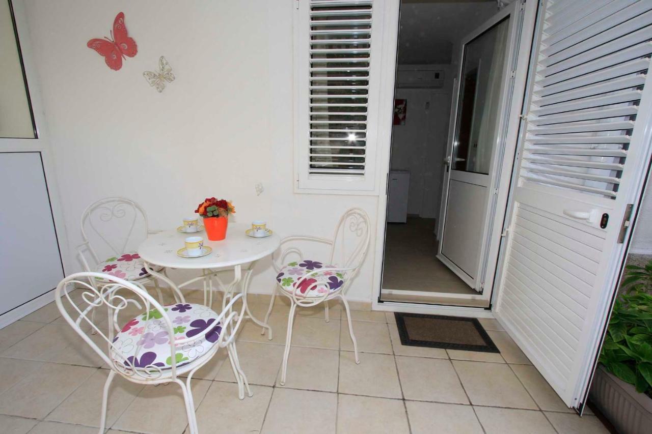 Apartmani Ivona & Ivo Makarska Extérieur photo